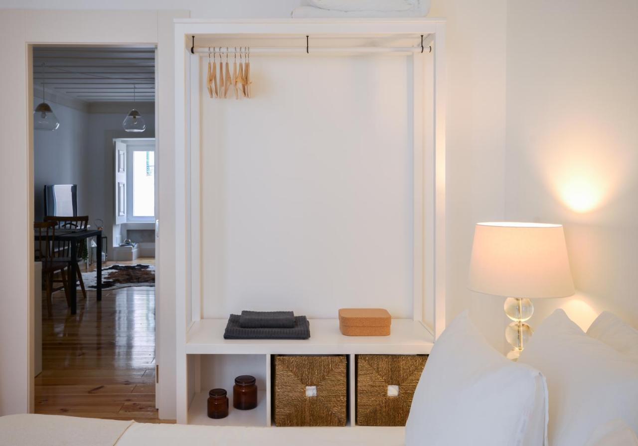 Sunny And Stylish Apartment - 11 Min To The Center Lizbona Zewnętrze zdjęcie
