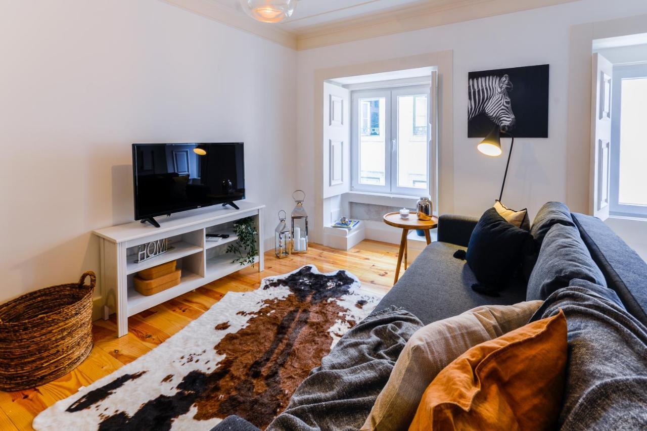 Sunny And Stylish Apartment - 11 Min To The Center Lizbona Zewnętrze zdjęcie
