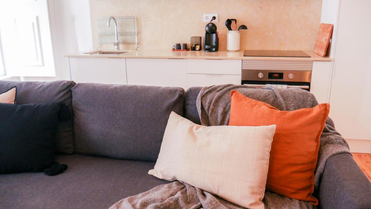 Sunny And Stylish Apartment - 11 Min To The Center Lizbona Zewnętrze zdjęcie